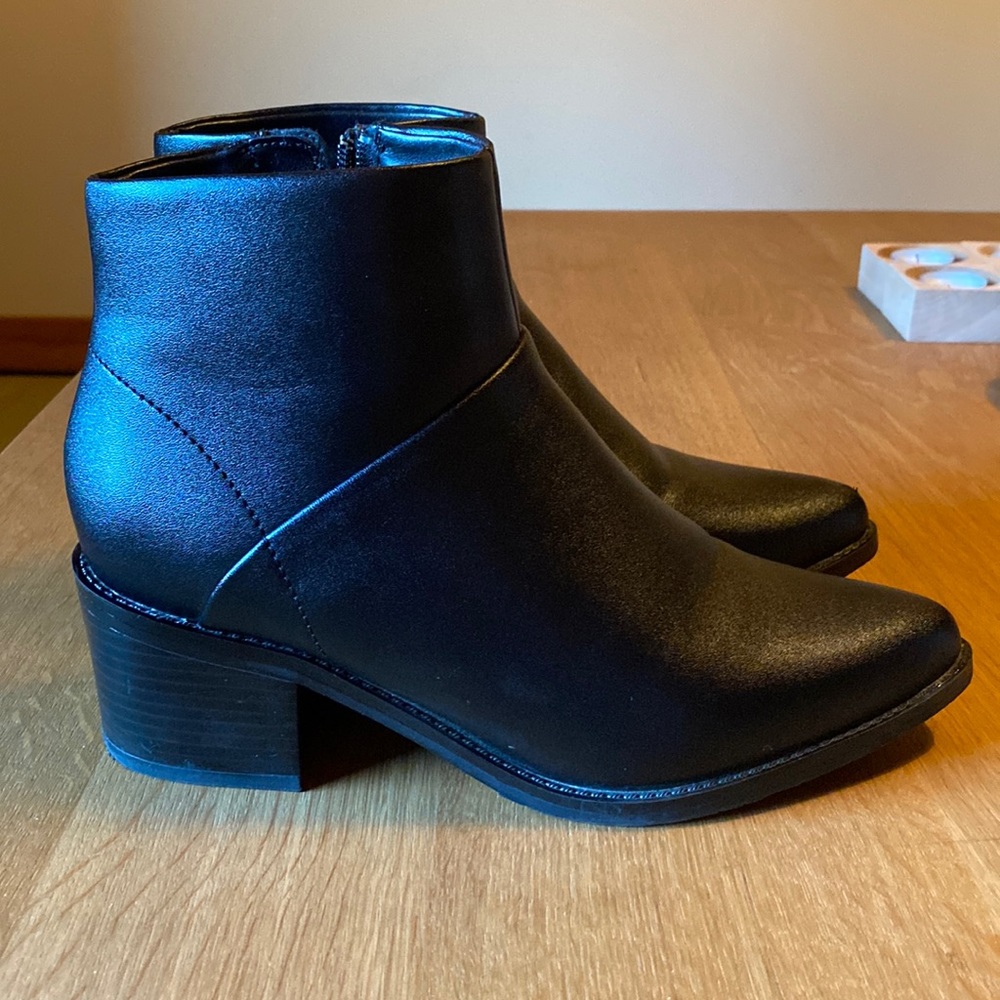 🎉Blondo Eileen 🎉 Waterproof Ankle Boots 8